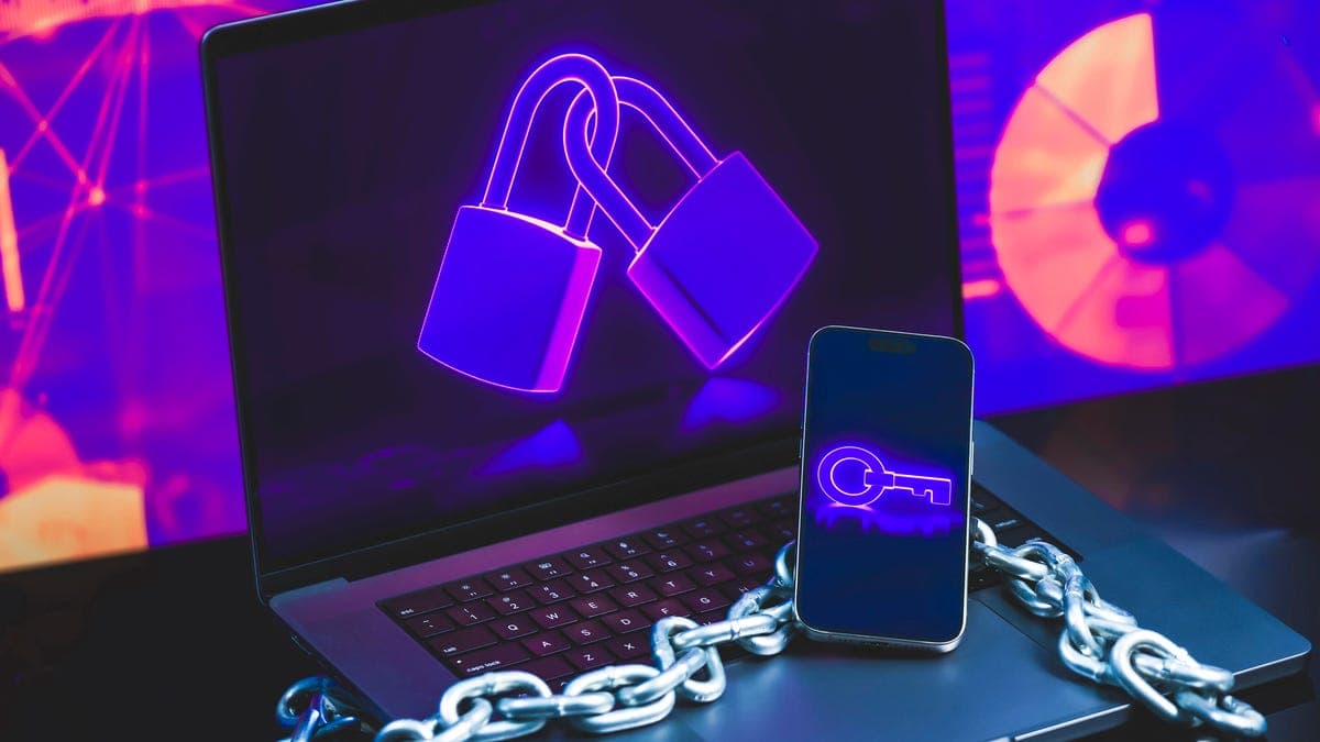 Best VPN With Antivirus 2026: Privacy and Security in One Package