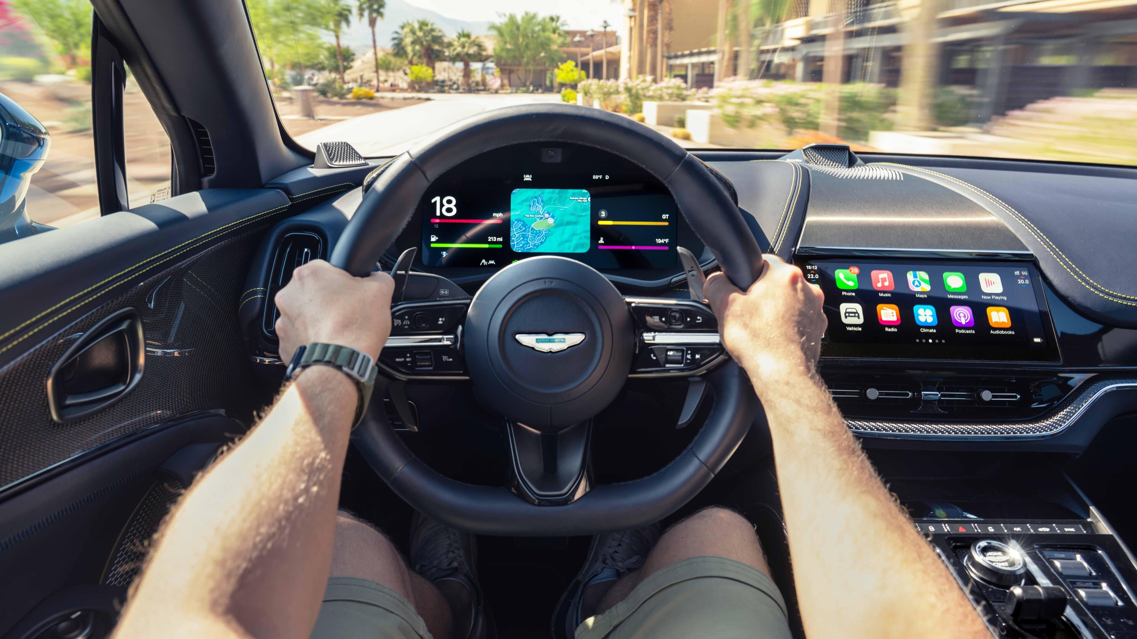 Apple CarPlay Ultra: Dashboard Integration, Maps and Availability Details
