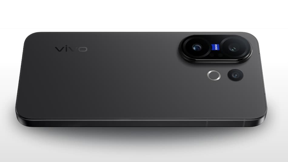 Vivo Y600 Turbo Leak: 9020mAh Battery, 5000 Nits AMOLED Display