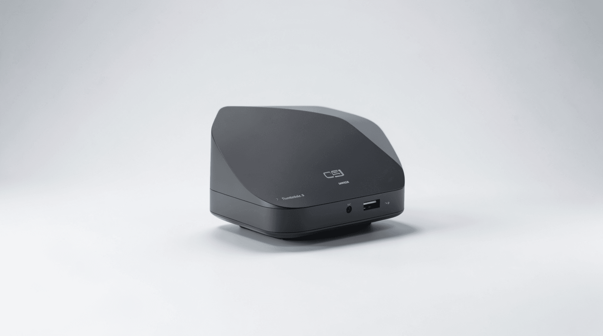 UGREEN Maxidok 17-in-1 Thunderbolt 5 Dock Launches With 140W Power